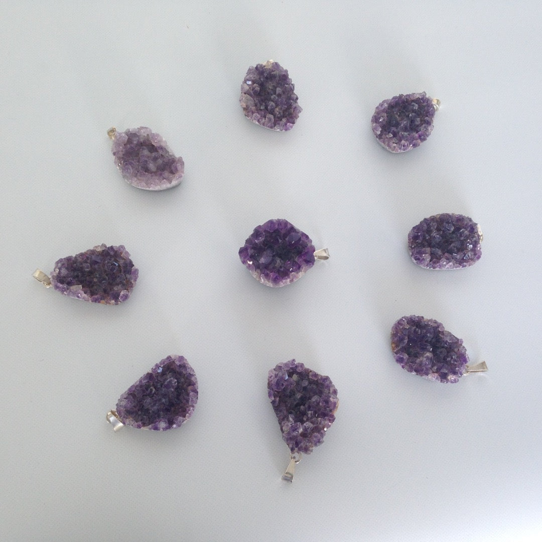 AMETHYST DRUSE EARRING: Make the best decisions